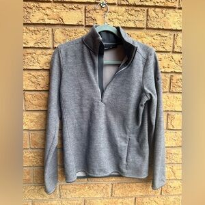 •  Under Armour Wintersweet Grid‎ 1/2 Zip Sweater